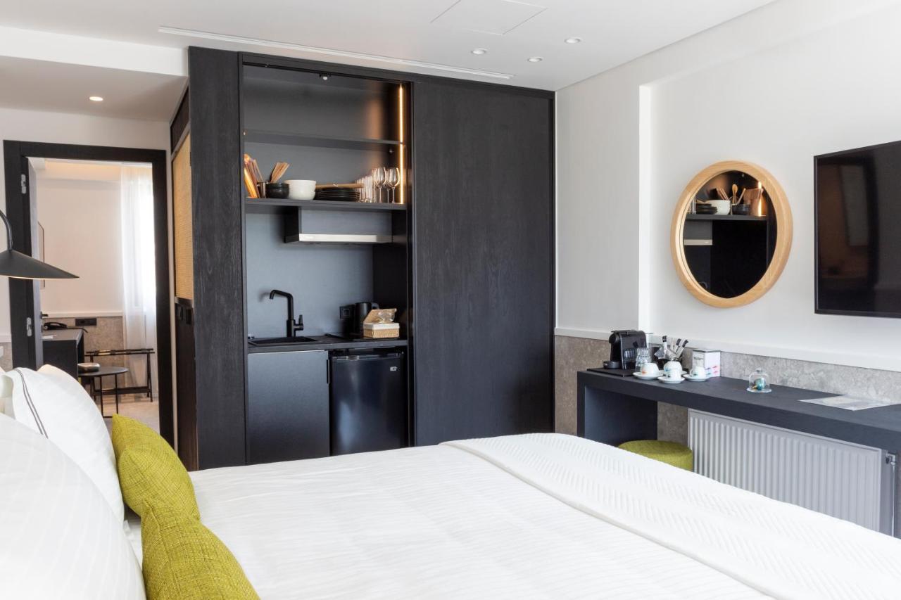 11Suites Aígion Luaran gambar